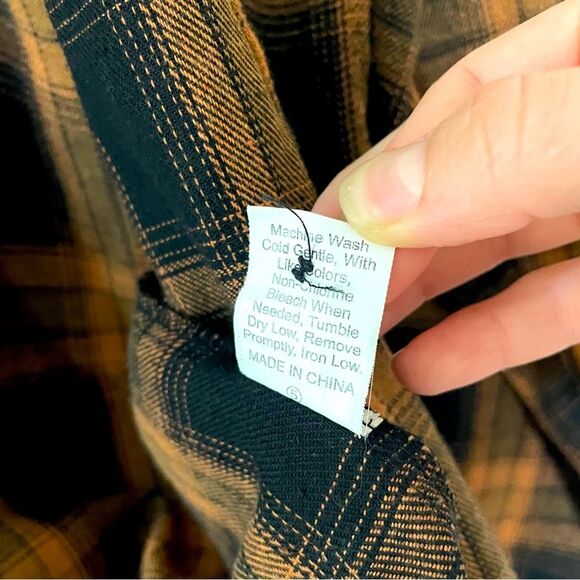 Copper Women’s Plaid Button Down - Picture 8 of 8